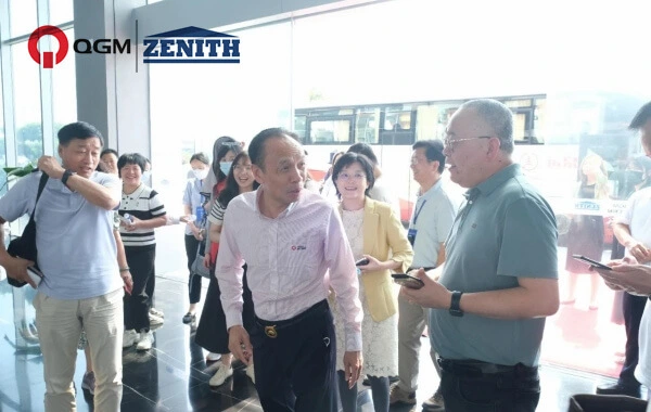 Deltagare i det tredje kinesisk-tyska Sci-tech Forumet besökte QGM