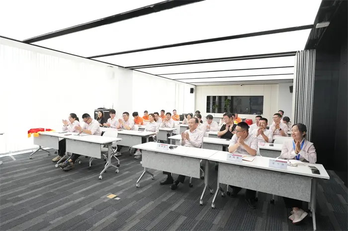 2025 QGM andra kvartalet förbättringsförslagslotteriet avslutades framgångsrikt